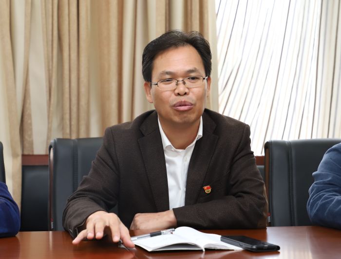 陈祖训讲话。李立云 摄1.jpg