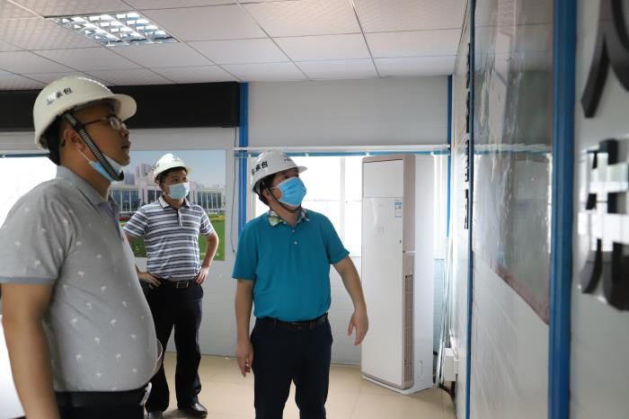 6.2钟山人民医院项目检查现场。：：罱〗 摄700.JPG