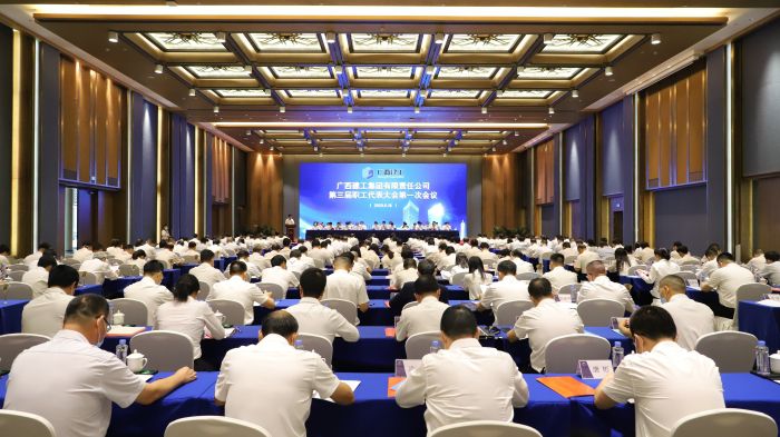 聚会现场。。。李立云 摄.jpg