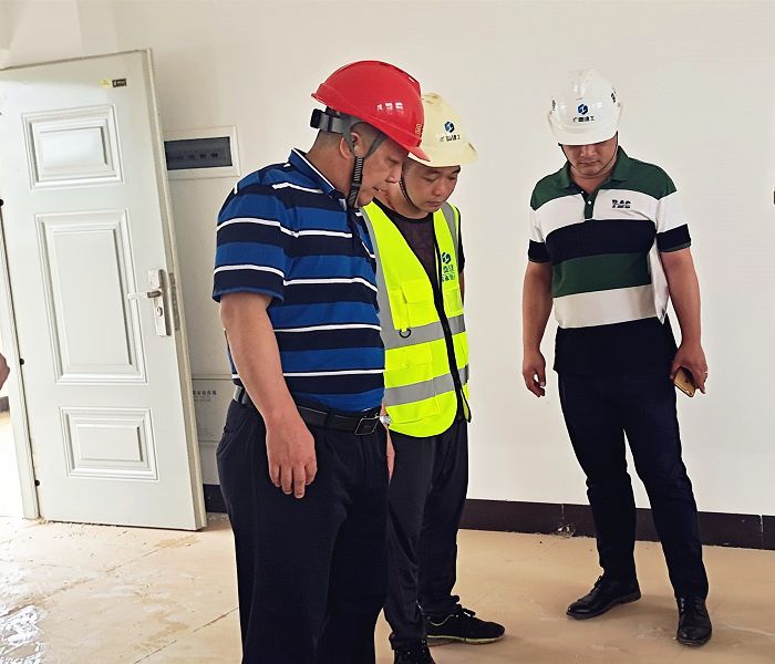 现场审查。。！Ａ我 摄.jpg