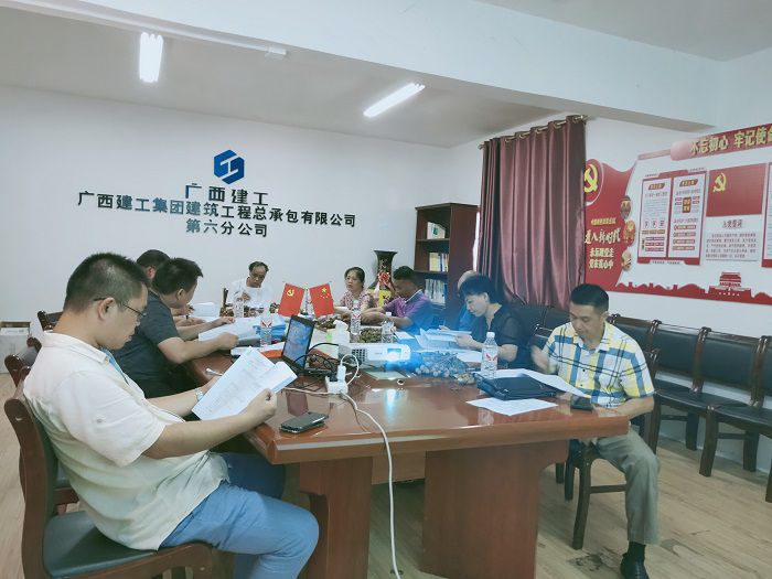 论证聚会现场。。。 陆仁海 摄.jpg