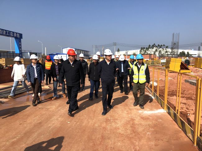 调研现场。。。祁建强 摄.jpg