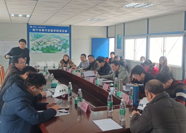 聚会现场。。张润芳 摄.jpg