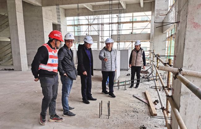 （备。┫殖〖觳橹傅际┕で樾。陆大南  摄.jpg