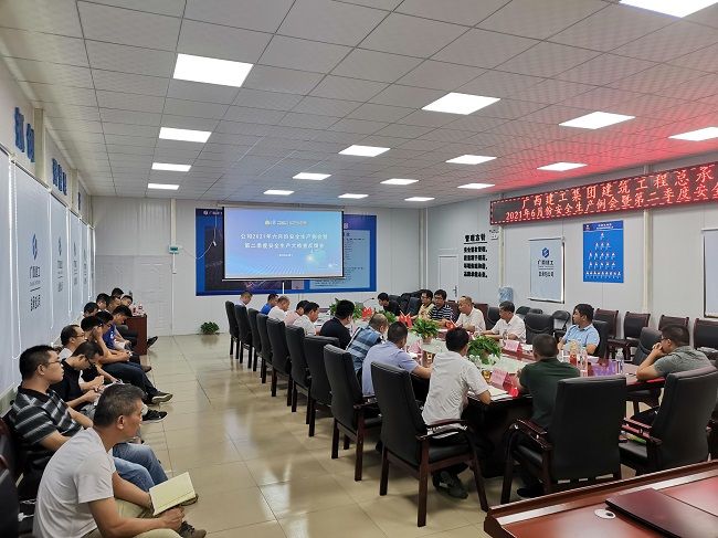 5聚会现场。。黄宝生 摄（修图）.jpg