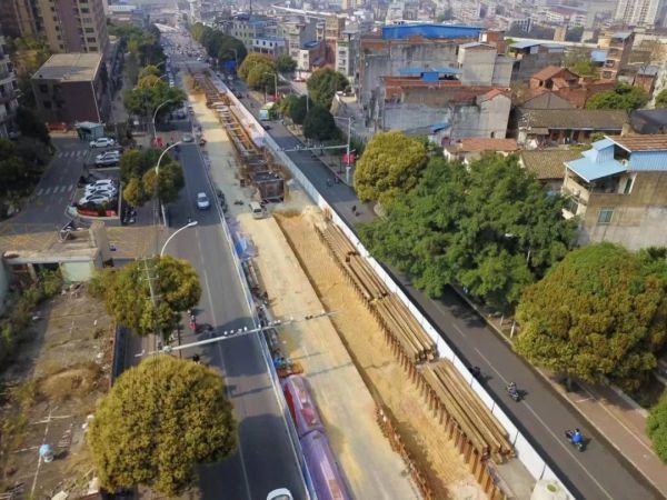 望州路项目现场。。。廖卓政 摄（修图）.jpg