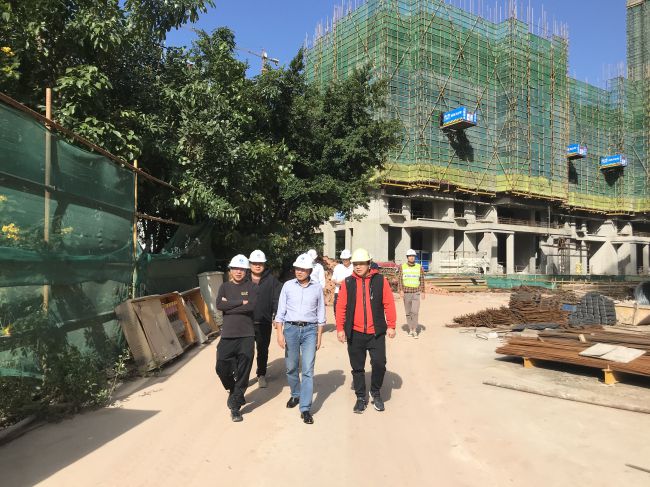 检查工地现场；；莆氖 摄（修图）.jpg