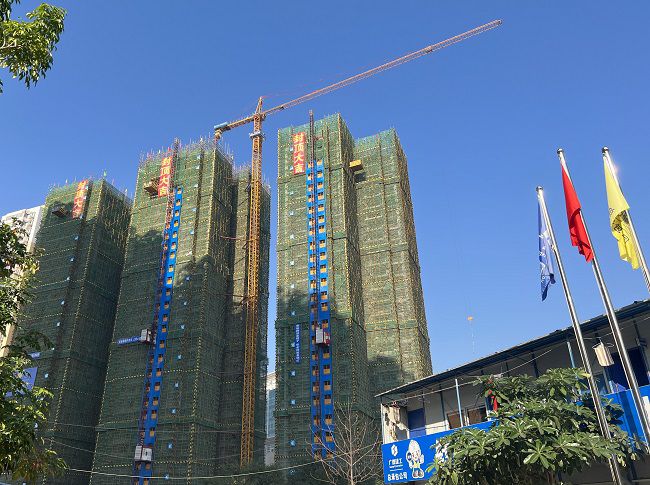 封顶主体现场。。。王家斌 摄（修图）.jpg