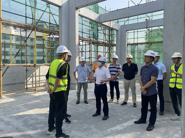 检查现场。。。韦兵 摄（修图）.jpg