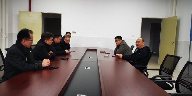 聚会现场。钟植焕 慑（修图）.jpg