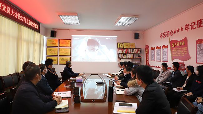 主题党日活动现场。杨钰 摄（修图）.jpg