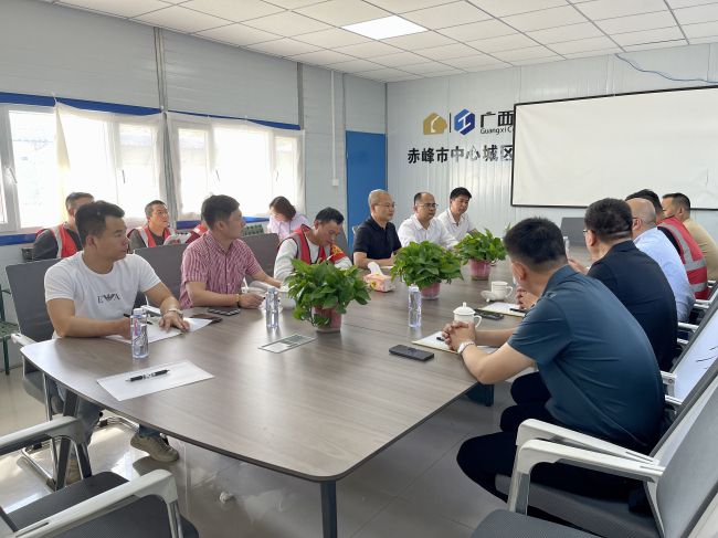 聚会现场。关惠琳 摄（修图）.jpg