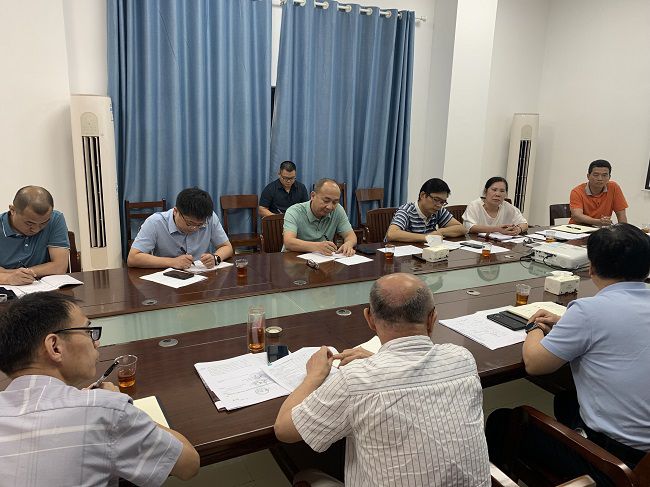 陆烜出席项目事情协调推进会。。杨祯文 摄（修图）.jpg