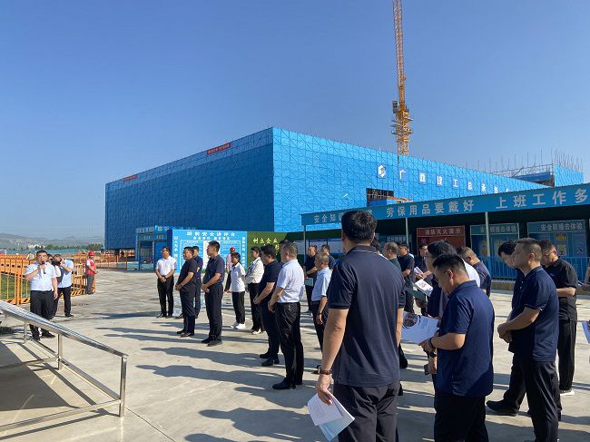 检查现场。！Ｅ搜 摄（修图）.jpg