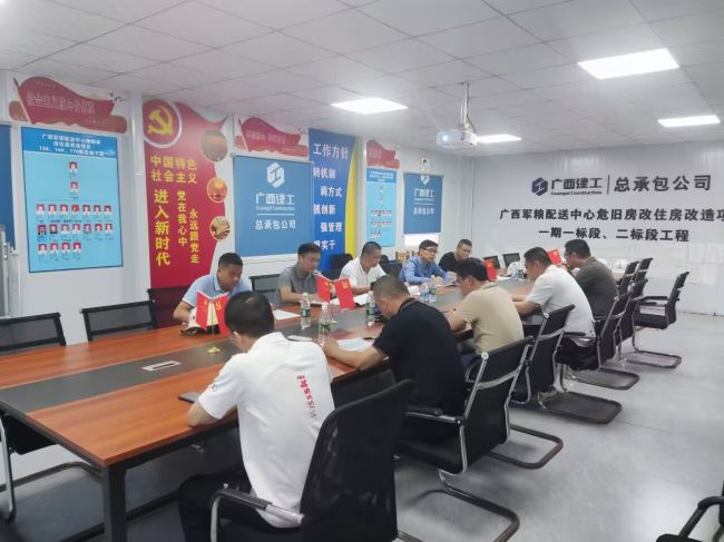 聚会现场。。邓伟民 摄（修图）.jpg